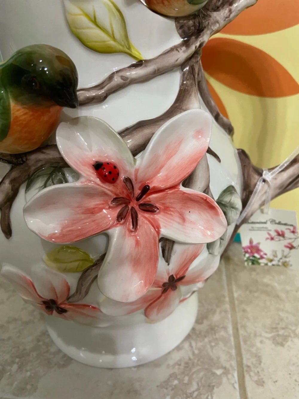 Corner Ruby Botanical Collection Pitcher - Picture 2 of 10